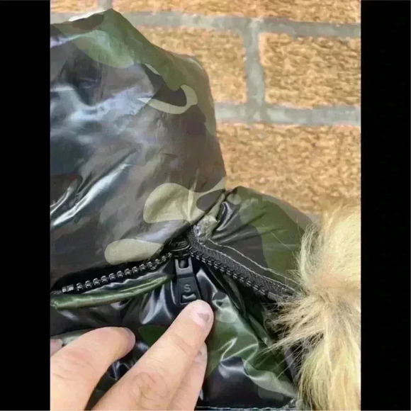 S13 by SAM. Snowcat Down Puffer Vest with Faux Fur Hood small - Picture 3 of 15